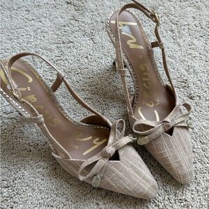 Circus by Sam Edelman Beige Bow Pointed Slingback Heels